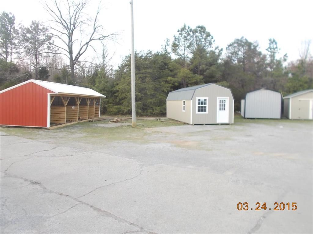 1102 N Congress Pkwy, Athens, TN 37303